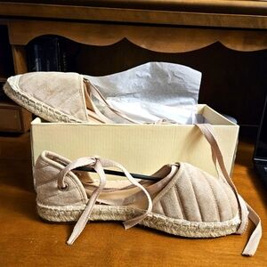 YO KI Beige Tie-Up Sandles Sz 7.5